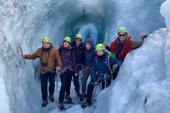 12-Hour Solheimajokull Glacier Hike and South Coast Tour, Gear Included (2/12)