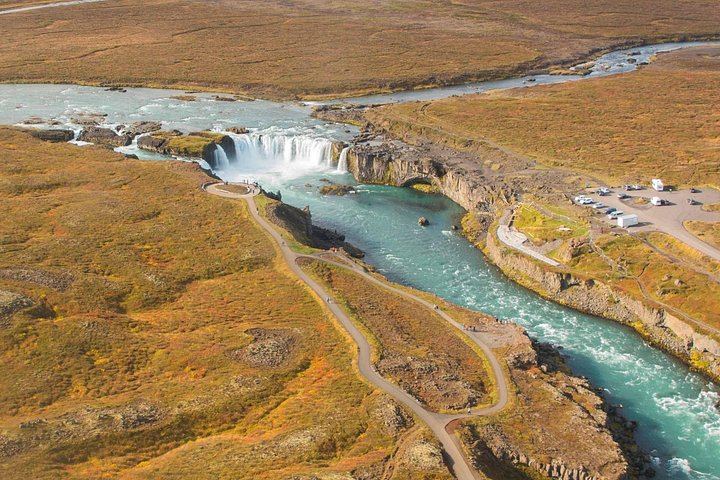 Godafoss and Grenjadarstadur Turf House Tour from Akureyri Port with Coffee and Kleina (2/5)
