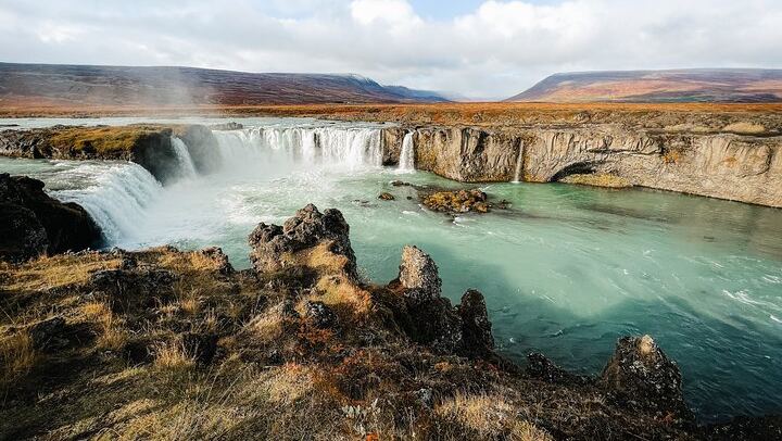 Small-Group Cruise Excursion to Godafoss, Lake Myvatn and Nature Baths from Akureyri (1/12)