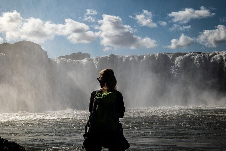 Godafoss Waterfall Shore Excursion from Akureyri Port with Return-to-Ship Guarantee (5/9)