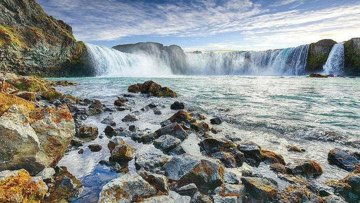7-Hour Small Group from Akureyri Port: Godafoss, Hverfjall Crater Hike and Dettifoss (2/5)