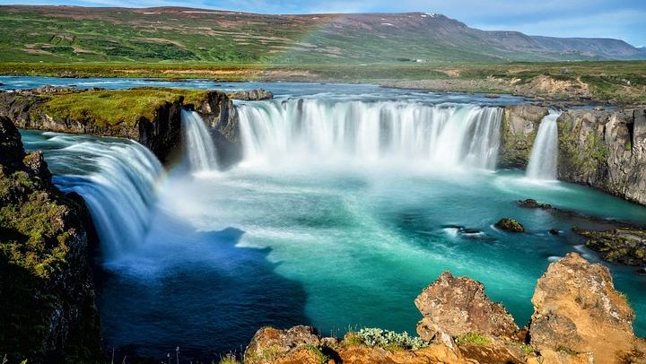 Small-Group Godafoss and Geitafoss Tour from Akureyri Cruise Terminal with Fjord Viewpoint (4/6)
