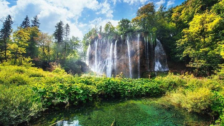 Plitvice Lakes and Rastoke Semi-Private Trip from Zagreb in English or Spanish (4/12)