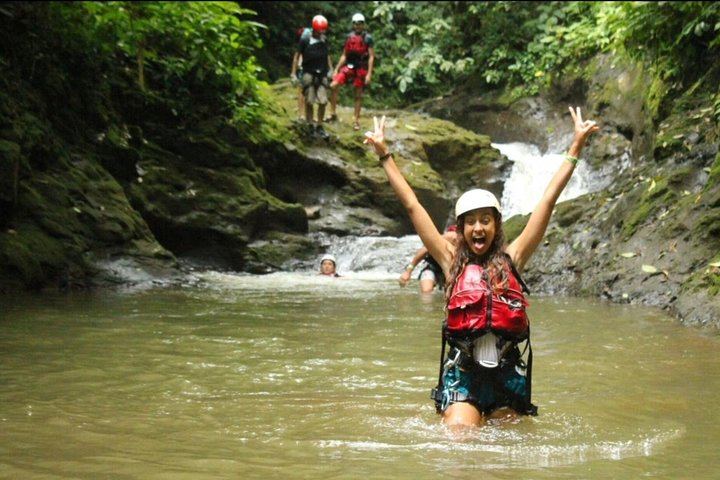 Gravity Falls Waterfall Jumping and Canyoning Tour, Small Group from La Fortuna (2/9)