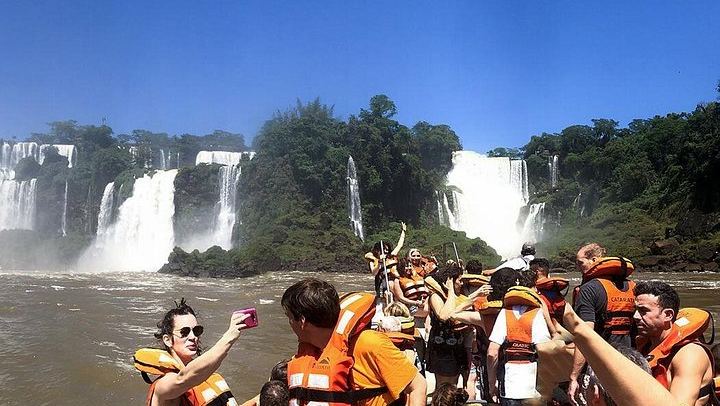 Private Iguazu Falls Argentine Side Tour with Great Adventure Boat from Buenos Aires (4/12)