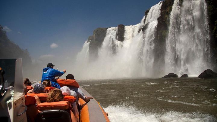 Private Iguazu Falls Argentine Side Tour with Great Adventure Boat from Buenos Aires (3/12)