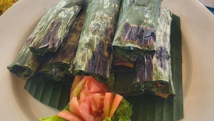 Ubud Cooking Class and Secret Waterfall Day Trip with Local Market Visit (4/12)