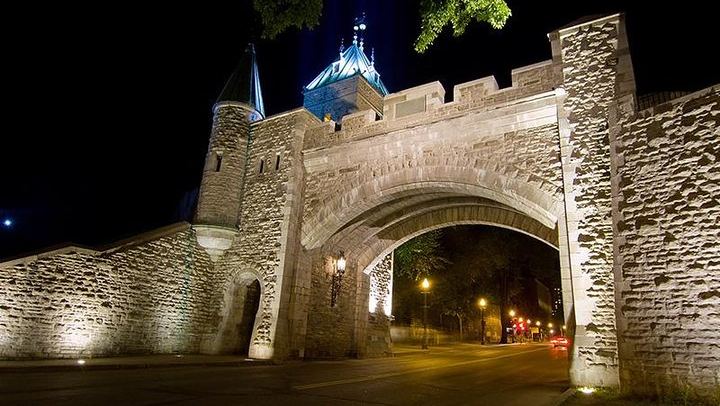 Small-Group Quebec City Tour and Montmorency Falls Stop from the Horloge du Jura (4/5)