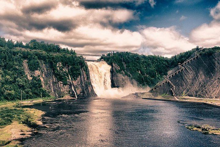 Small-Group Quebec City Tour and Montmorency Falls Stop from the Horloge du Jura (3/5)