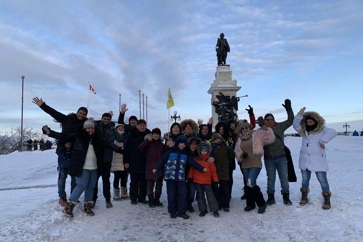 One-Day Tour from Montreal: Old Quebec Fortifications and Montmorency Falls by Bus (7/12)