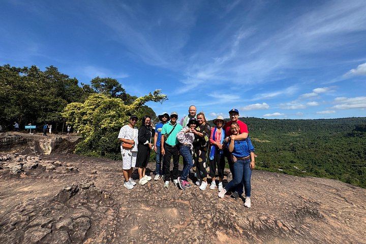 Phnom Kulen Day Trip with Two-Tier Waterfall, River of 1000 Lingas and Khmer Village Visit (8/12)