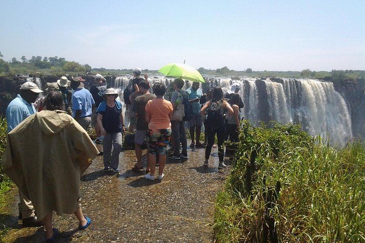 Livingstone and Victoria Falls Combo, Zambia and Zimbabwe Sides with Museum Visit (12/12)