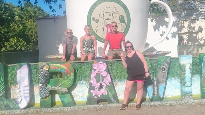 Llanos del Cortés Swim, Tenorio Coffee Farm, Chocolate Tasting and Bijagua Sloth Walk (2/12)