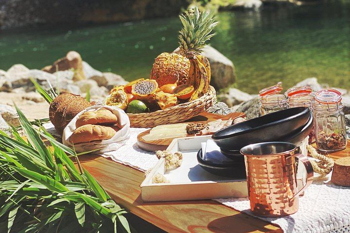Private Guatapé River Morning: Sandy Beach, Swim and Brunch Picnic (7/8)