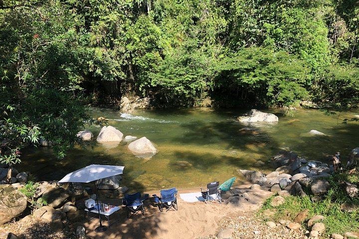 Private Guatapé River Morning: Sandy Beach, Swim and Brunch Picnic (6/8)