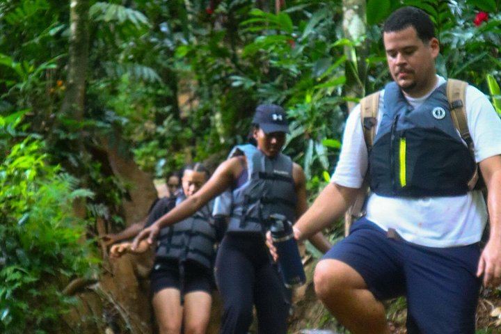 El Yunque Convoy Hike from Fajardo: Waterslides, Waterfalls and Cliff Jumps (6/12)