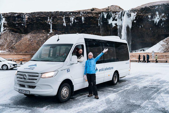 13.5-Hour South Coast Tour with 1.5-Hour Beginner Glacier Hike, Small Group (7/12)