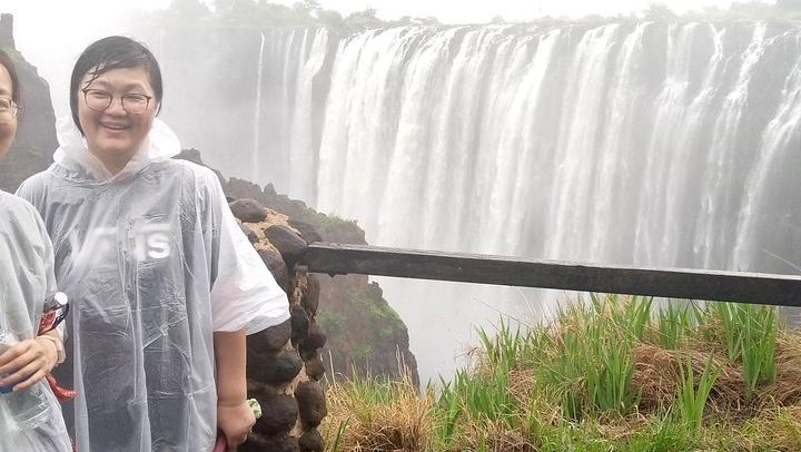 Victoria Falls Tour with Lodge Pickup, Devils Cataract and Main Falls Viewpoints (1/12)