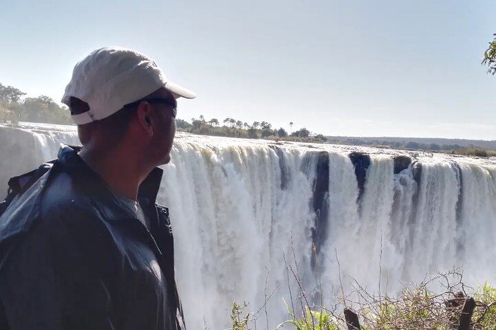 Victoria Falls Two Hour Guided Walk of 16 Viewpoints with Hotel Transfers (4/12)