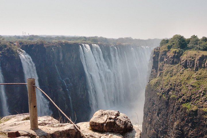 Victoria Falls Two Hour Guided Walk of 16 Viewpoints with Hotel Transfers (5/12)
