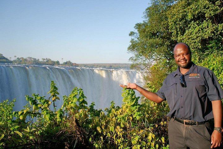 Victoria Falls Zimbabwe Side Guided Tour with Africa Travel Tours Transfers (5/6)