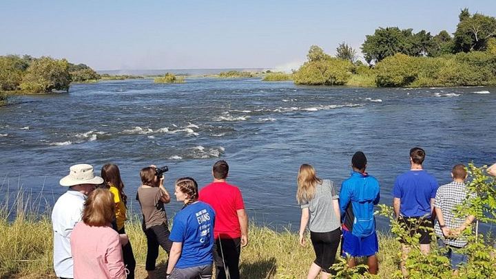 Victoria Falls Zambia Side Tour with Snacks, Parking Fees and Craft Centre Finish (3/12)