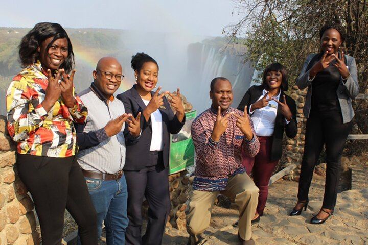 Victoria Falls Zambia Side Tour with Snacks, Parking Fees and Craft Centre Finish (2/12)