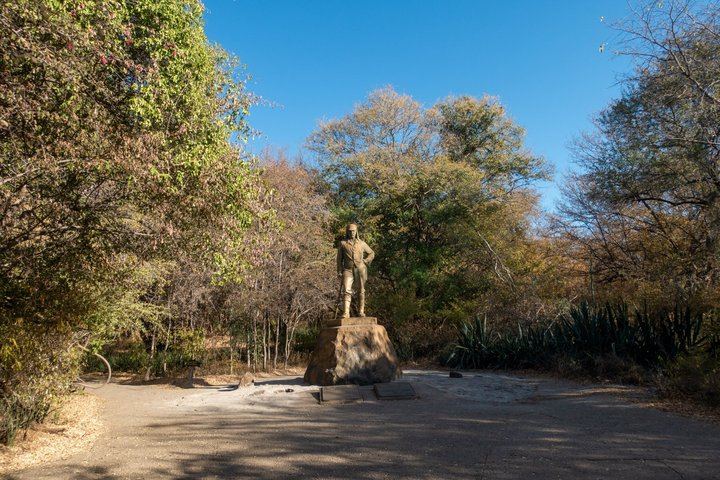 Victoria Falls Zambia Side Tour with Snacks, Parking Fees and Craft Centre Finish (11/12)