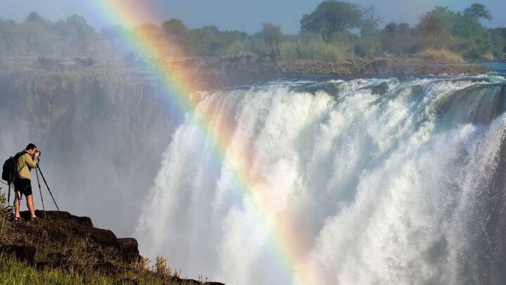 Victoria Falls Ultimate Guided Tour, Zimbabwe Viewpoints and Zambia Knife-Edge Bridge (2/11)