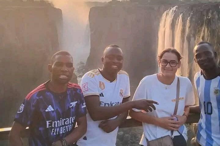 Victoria Falls Ultimate Guided Tour, Zimbabwe Viewpoints and Zambia Knife-Edge Bridge (7/11)