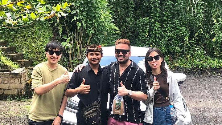 Ubud Private Guided Tour: Monkey Forest, Gunung Kawi Sebatu and Tegenungan Waterfall (3/12)