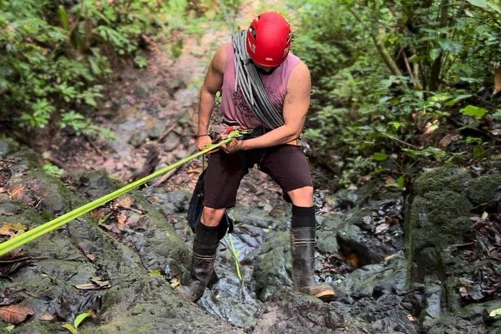 Osa Canyoning Adventures Half-Day Canyoning with 8 Waterfall Rappels in Balsar Abajo (5/6)