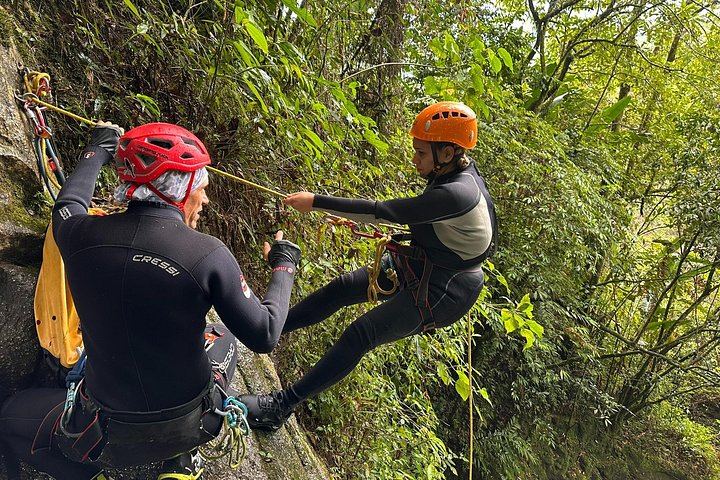 Beginner Waterfall Rappelling at La Reservita: Half Day with Community Lunch (4/12)