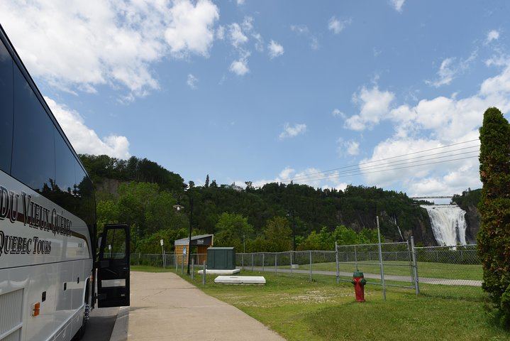 Montmorency Falls and Sainte-Anne-de-Beaupré Half-Day Coach Tour with Copper Museum Stop (12/12)
