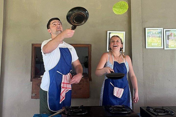 Ubud Cooking Class and Secret Waterfall Day Trip with Local Market Visit (11/12)