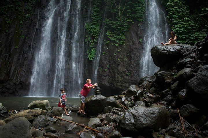 Haunted Valley Waterfall Tour by Finn Komodo Buggy and Mountain Bike, Munduk (6/8)