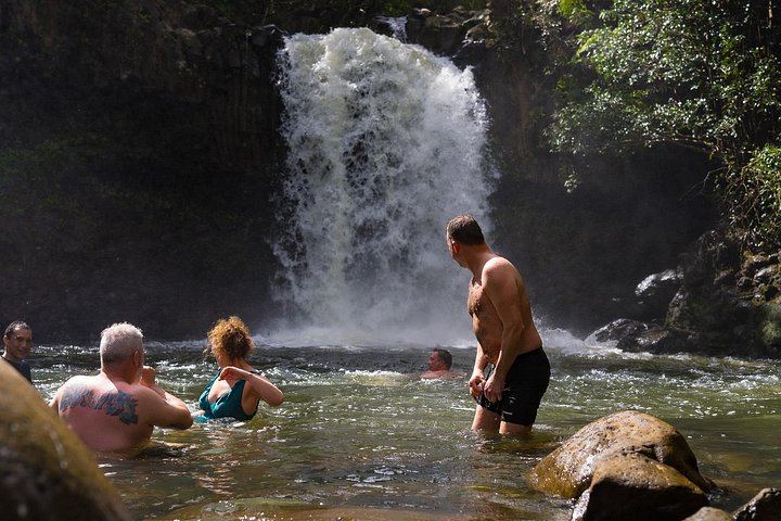 Small Group Hana Highway Waterfall Hike with Lunch from Kahului Park and Ride (9/11)