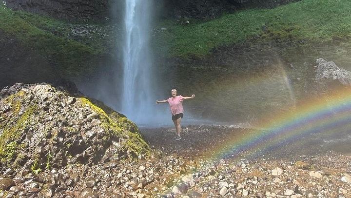 Self-Guided Multnomah Falls E-Bike Rental Tour to Gorge Waterfalls, 3.5 Hours (4/12)