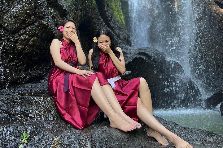 Beji Griya Melukat Purification With Priest, Sarong, Locker and Transfers (7/12)