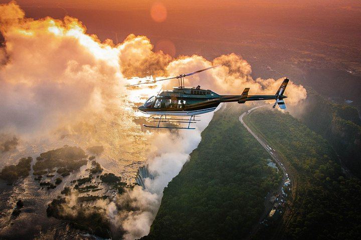 Victoria Falls 13 Minute Helicopter Flight of Angels with Four Orbits and Hotel Transfers (2/7)