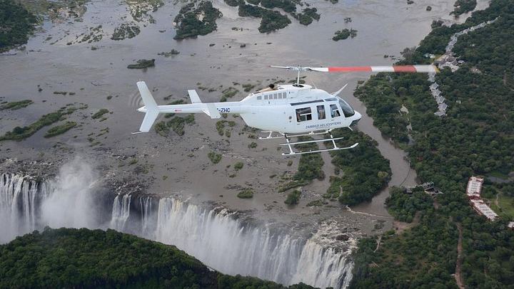 Window Seat Guaranteed Helicopter Flight over Victoria Falls, 12 to 15 Minutes (4/8)