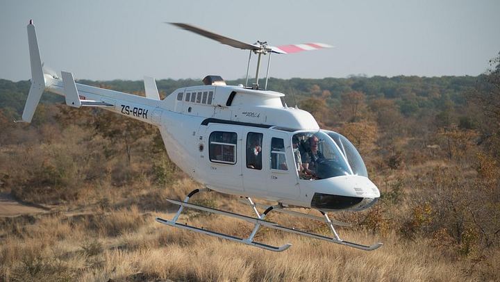 Flight of Angels Helicopter Ride over Victoria Falls, 12 to 13 Minutes, Bubble Windows (3/12)
