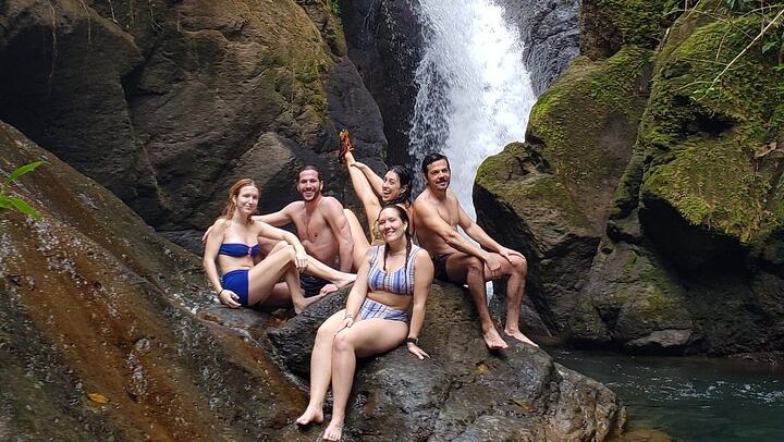 Playa Ventanas Beach Caves, Uvita Waterfalls and Portalon: Natural Slide, Cliff Jumps (4/9)