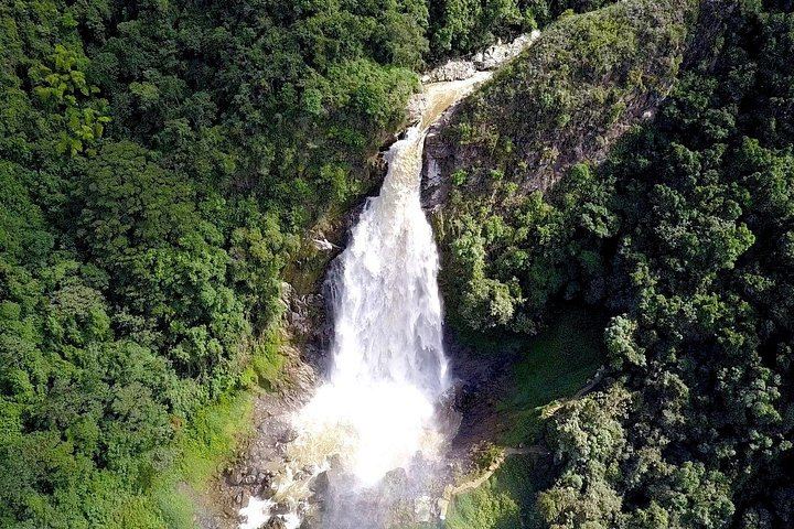 Highest Zipline and 100 m Waterfall Hike in La Ceja, Private from Medellin (9/12)