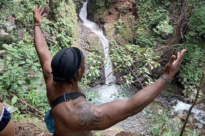 Garabitours Hidden Canyon Hike near Jaco: Waterfalls, Cliff Jumping and Farm Stops (3/12)