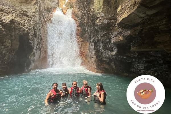 La Leona Waterfall Hike and Tubing with Lunch and Liberia Shopping Stops