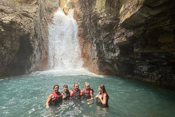 La Leona Waterfall Hike and Tubing with Lunch and Liberia Shopping Stops (7/12)