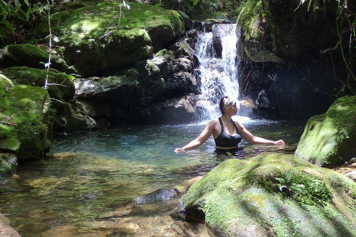 El Cristalino Waterfalls Hike near Guatapé: 15 km of Ravines and Climbs (6/12)