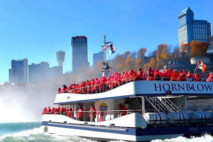 Niagara Falls Tour from Toronto or Mississauga with Cruise and Journey Behind the Falls (11/12)