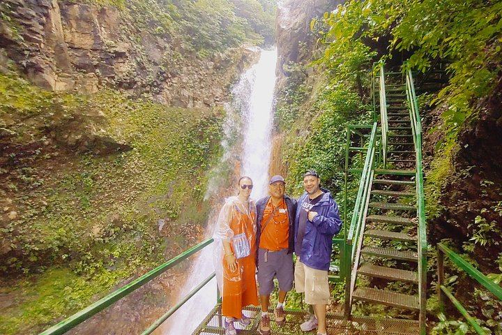 Las Hornillas Hot Springs and Mud Bath with Horse or Tractor Ride and Waterfall Hike (4/12)